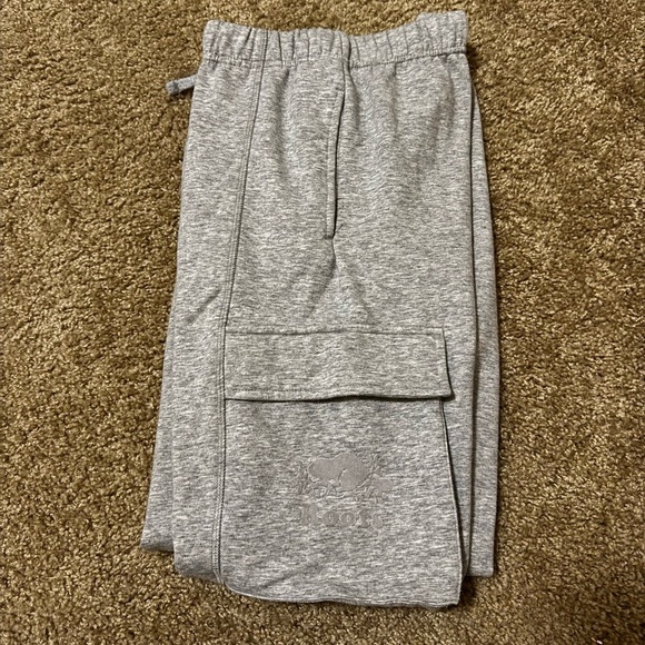 Kids Roots Sweatpants - Picture 2 of 2